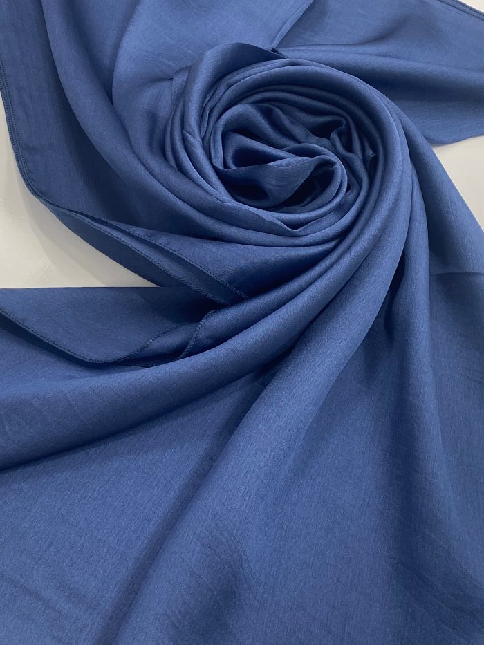 foulard soie uni, châle 100% soie imprimé, diamantine, digispun,diamantine, hijab, diamantine france, châle uni, châle crêpe uni, châle soie uni, châle soie imprimé, châle crêpe imprimé, hijab, hijabi