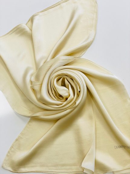 foulard soie uni, châle 100% soie imprimé, diamantine, digispun,diamantine, hijab, diamantine france, châle uni, châle crêpe uni, châle soie uni, châle soie imprimé, châle crêpe imprimé, hijab, hijabi