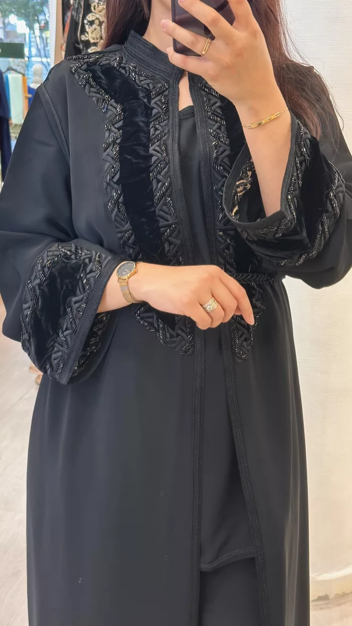 SAPHIR CAFTAN,jabador femme, veste femme, jabador femme, tunique diamantine, DIAMANTINE, DJELLABA femme , COMBINAISON FEMME, Gandoura femme,gandoura diamantine, diamantine, diamantine lyon, boutique diamantine lyon, TENUE femme BELDI, kmiss,kaftan, caftan, djellaba, beldi, ramadan, TUNIQUE FEMME, CAP FEMM