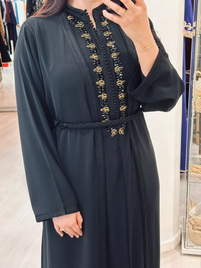 SAPHIR CAFTAN,jabador femme, veste femme, jabador femme, tunique diamantine, DIAMANTINE, DJELLABA femme , COMBINAISON FEMME, Gandoura femme,gandoura diamantine, diamantine, diamantine lyon, boutique diamantine lyon, TENUE femme BELDI, kmiss,kaftan, caftan, djellaba, beldi, ramadan, TUNIQUE FEMME, CAP FEMME