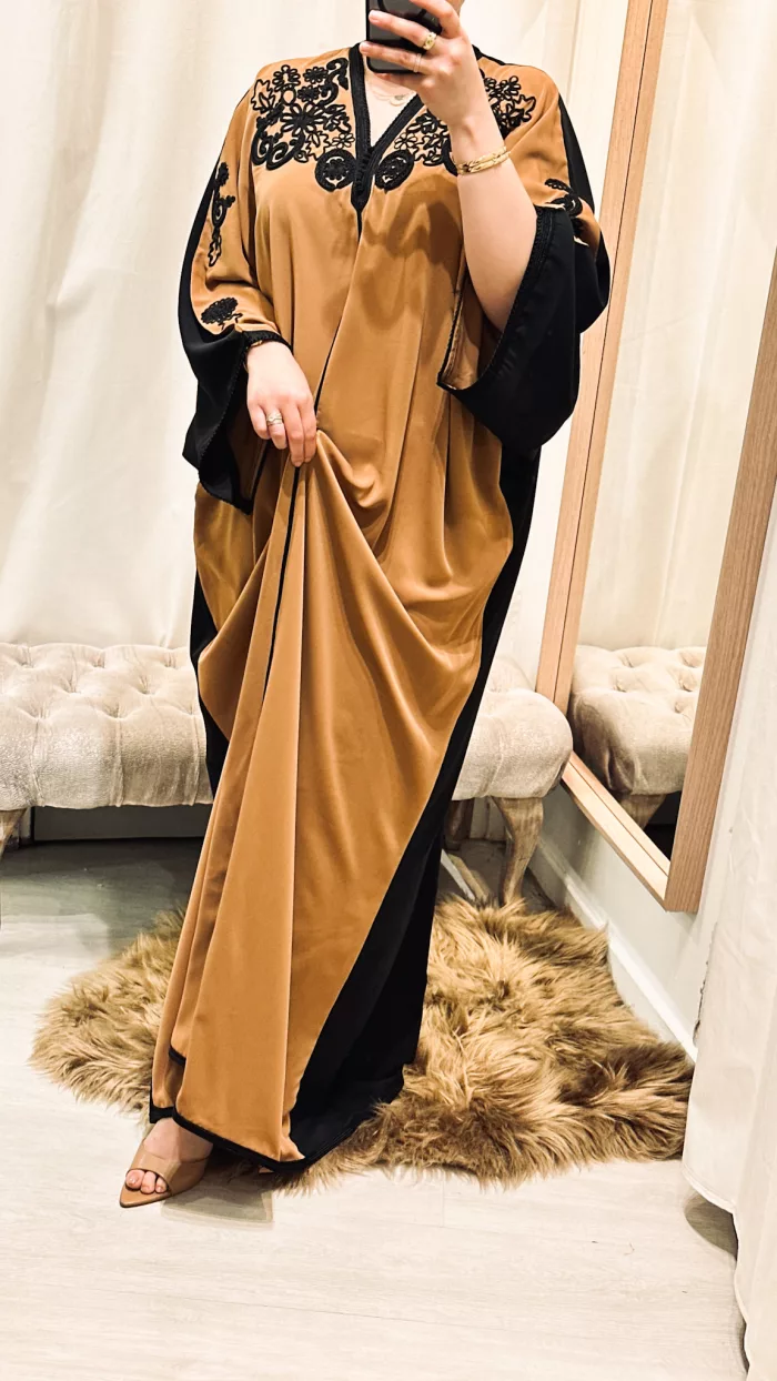 gandouragandoura janna SAPHIR CAFTAN,jabador KAFTAN, CAFTAN, TAKCHITA, TEKCHITA, femme, veste femme, jabador femme, tunique diamantine, DIAMANTINE, DJELLABA femme , COMBINAISON FEMME, Gandoura femme,gandoura diamantine, diamantine, diamantine lyon, boutique diamantine lyon, TENUE femme BELDI, kmiss,kaftan, caftan, djellaba, beldi, ramadan, TUNIQUE FEMME, CAP FEMME, SAPHIR CAFTANE LYON janna saphir caftan diamantine