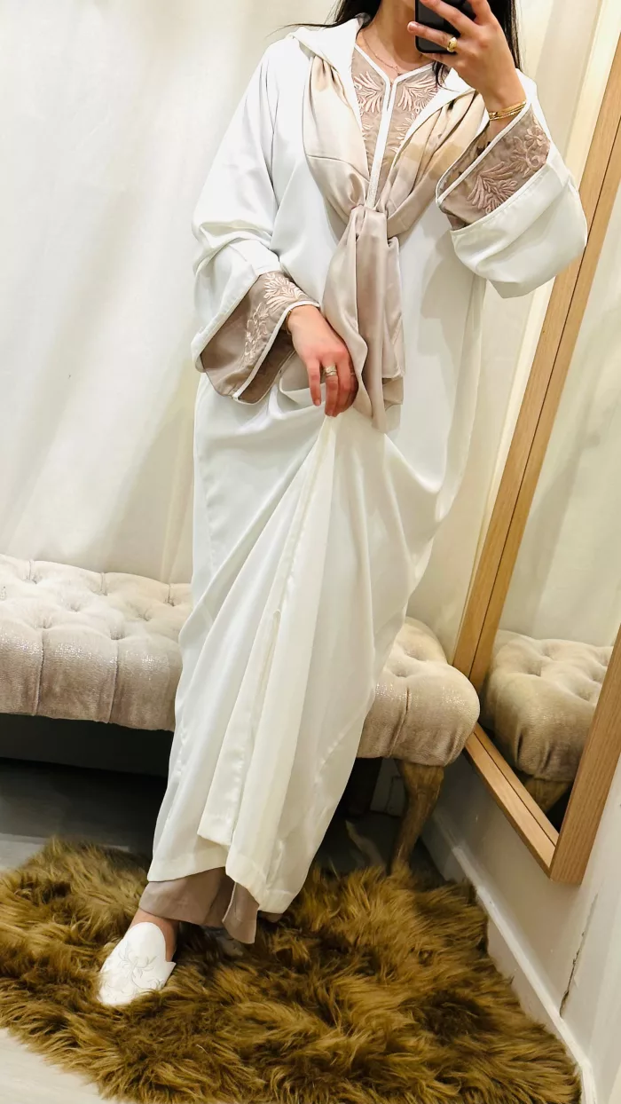 SAPHIR CAFTAN,jabador KAFTAN, CAFTAN, TAKCHITA, TEKCHITA, femme, veste femme, jabador femme, tunique diamantine, DIAMANTINE, DJELLABA femme , COMBINAISON FEMME, Gandoura femme,gandoura diamantine, diamantine, diamantine lyon, boutique diamantine lyon, TENUE femme BELDI, kmiss,kaftan, caftan, djellaba, beldi, ramadan, TUNIQUE FEMME, CAP FEMME, SAPHIR CAFTANE LYON