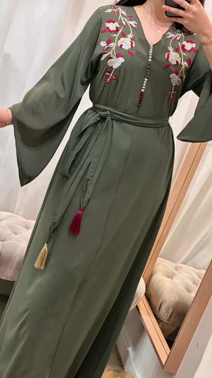 CAFTAN SOLENE SAPHIR CAFTAN, DIAMANTINE, DJELLABA FEMME , GANDOURA FEMME, KAFTAN FEMME, TRADITIONNEL, BELDI, BELDI FEMME, DIAMANTINE FRANCE, ZARA, ROBE LONGUE TRADITIONNELLE, ROBE LONGUE, MARIAGE, ROBE MARIAGE, ROBE MARIÉE, ROBE LONGUE TRADITIONNELLE,