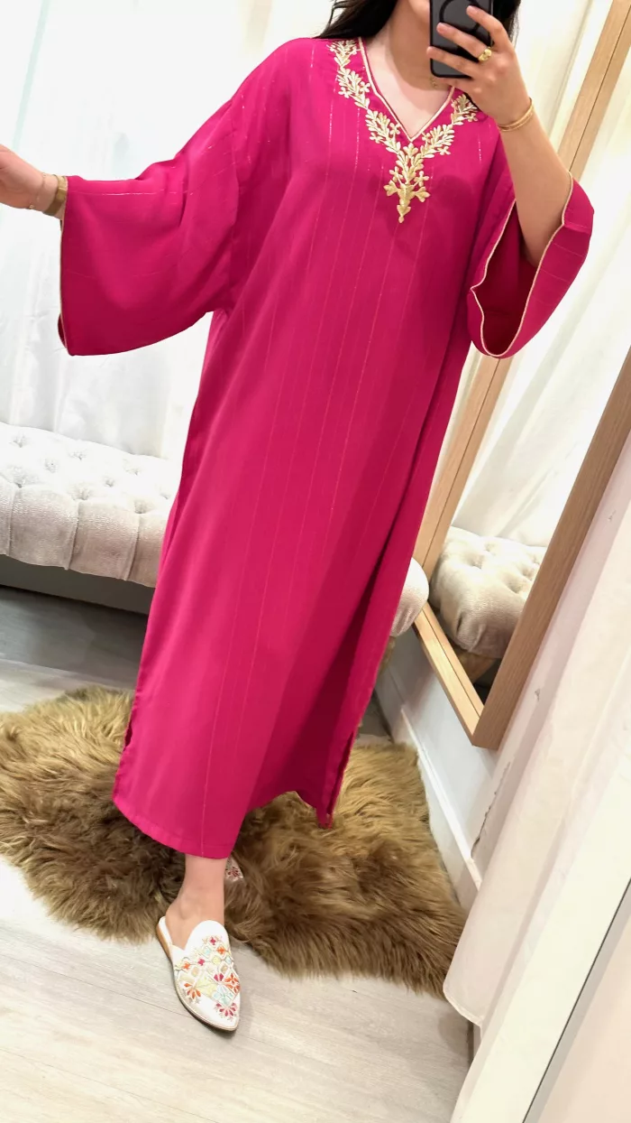 SAPHIR CAFTAN,jabador KAFTAN, CAFTAN, TAKCHITA, TEKCHITA, femme, veste femme, jabador femme, tunique diamantine, DIAMANTINE, DJELLABA femme , COMBINAISON FEMME, Gandoura femme,gandoura diamantine, diamantine, diamantine lyon, boutique diamantine lyon, TENUE femme BELDI, kmiss,kaftan, caftan, djellaba, beldi, ramadan, TUNIQUE FEMME, CAP FEMME, SAPHIR CAFTANE LYON