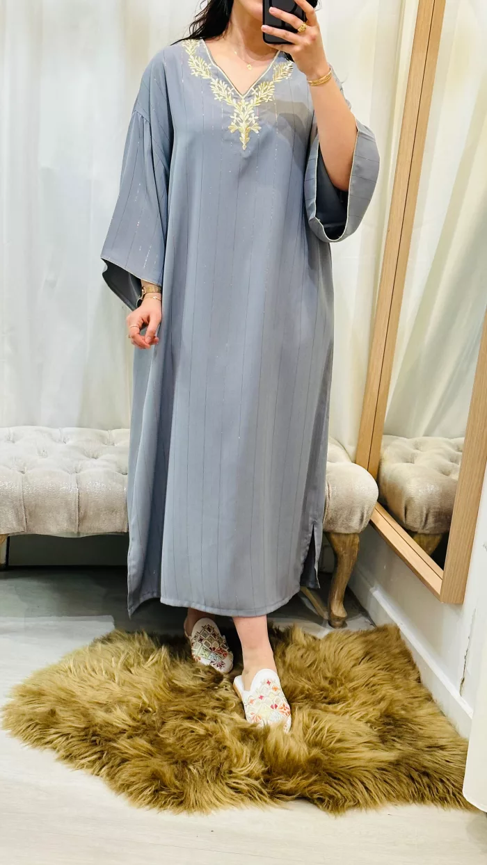 SAPHIR CAFTAN,jabador KAFTAN, CAFTAN, TAKCHITA, TEKCHITA, femme, veste femme, jabador femme, tunique diamantine, DIAMANTINE, DJELLABA femme , COMBINAISON FEMME, Gandoura femme,gandoura diamantine, diamantine, diamantine lyon, boutique diamantine lyon, TENUE femme BELDI, kmiss,kaftan, caftan, djellaba, beldi, ramadan, TUNIQUE FEMME, CAP FEMME, SAPHIR CAFTANE LYON