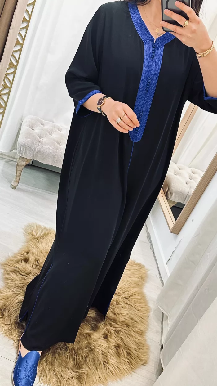 SAPHIR CAFTAN,jabador KAFTAN, CAFTAN, TAKCHITA, TEKCHITA, femme, veste femme, jabador femme, tunique diamantine, DIAMANTINE, DJELLABA femme , COMBINAISON FEMME, Gandoura femme,gandoura diamantine, diamantine, diamantine lyon, boutique diamantine lyon, TENUE femme BELDI, kmiss,kaftan, caftan, djellaba, beldi, ramadan, TUNIQUE FEMME, CAP FEMME, SAPHIR CAFTANE LYON