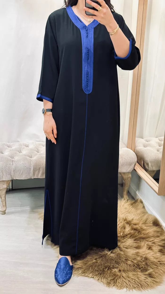 SAPHIR CAFTAN,jabador KAFTAN, CAFTAN, TAKCHITA, TEKCHITA, femme, veste femme, jabador femme, tunique diamantine, DIAMANTINE, DJELLABA femme , COMBINAISON FEMME, Gandoura femme,gandoura diamantine, diamantine, diamantine lyon, boutique diamantine lyon, TENUE femme BELDI, kmiss,kaftan, caftan, djellaba, beldi, ramadan, TUNIQUE FEMME, CAP FEMME, SAPHIR CAFTANE LYON