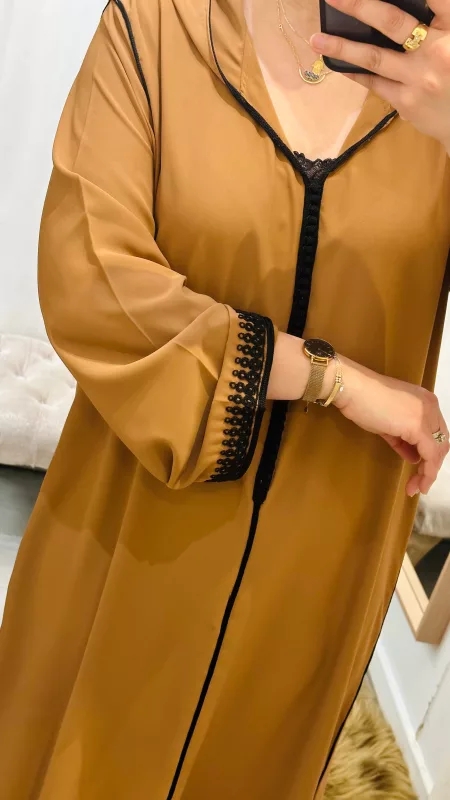 SAPHIR CAFTAN,jabador KAFTAN, CAFTAN, TAKCHITA, TEKCHITA, femme, veste femme, jabador femme, tunique diamantine, DIAMANTINE, DJELLABA femme , COMBINAISON FEMME, Gandoura femme,gandoura diamantine, diamantine, diamantine lyon, boutique diamantine lyon, TENUE femme BELDI, kmiss,kaftan, caftan, djellaba, beldi, ramadan, TUNIQUE FEMME, CAP FEMME, SAPHIR CAFTANE LYON