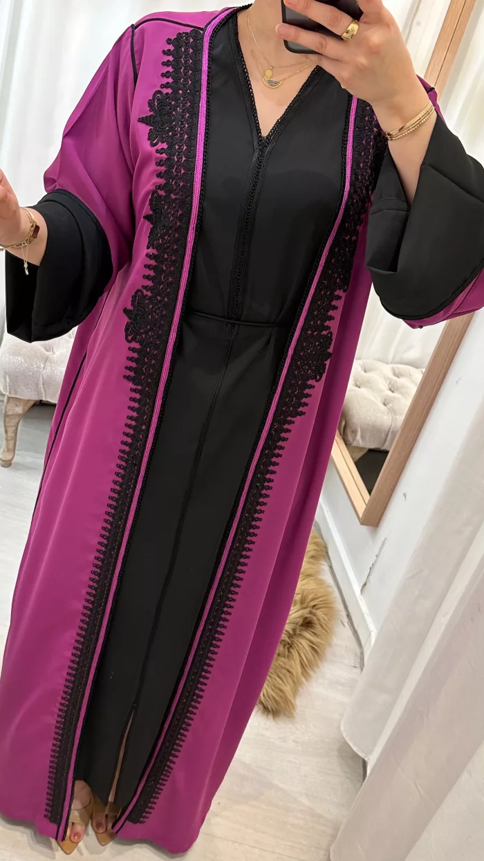 SAPHIR CAFTAN,jabador KAFTAN, CAFTAN, TAKCHITA, TEKCHITA, femme, veste femme, jabador femme, tunique diamantine, DIAMANTINE, DJELLABA femme , COMBINAISON FEMME, Gandoura femme,gandoura diamantine, diamantine, diamantine lyon, boutique diamantine lyon, TENUE femme BELDI, kmiss,kaftan, caftan, djellaba, beldi, ramadan, TUNIQUE FEMME, CAP FEMME, SAPHIR CAFTANE LYON