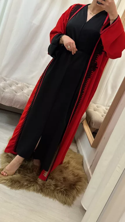 SAPHIR CAFTAN,jabador KAFTAN, CAFTAN, TAKCHITA, TEKCHITA, femme, veste femme, jabador femme, tunique diamantine, DIAMANTINE, DJELLABA femme , COMBINAISON FEMME, Gandoura femme,gandoura diamantine, diamantine, diamantine lyon, boutique diamantine lyon, TENUE femme BELDI, kmiss,kaftan, caftan, djellaba, beldi, ramadan, TUNIQUE FEMME, CAP FEMME, SAPHIR CAFTANE LYON