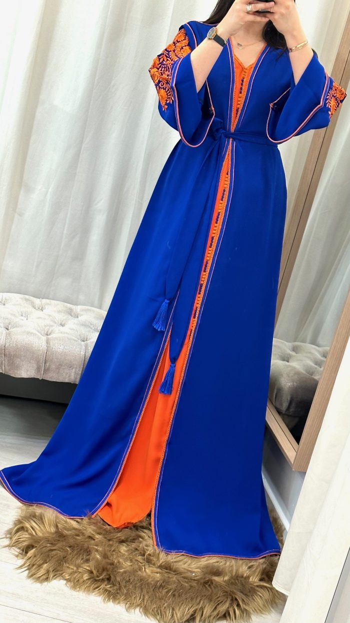 SAPHIR CAFTAN,jabador KAFTAN, CAFTAN, TAKCHITA, TEKCHITA, femme, veste femme, jabador femme, tunique diamantine, DIAMANTINE, DJELLABA femme , COMBINAISON FEMME, Gandoura femme,gandoura diamantine, diamantine, diamantine lyon, boutique diamantine lyon, TENUE femme BELDI, kmiss,kaftan, caftan, djellaba, beldi, ramadan, TUNIQUE FEMME, CAP FEMME, SAPHIR CAFTANE LYON