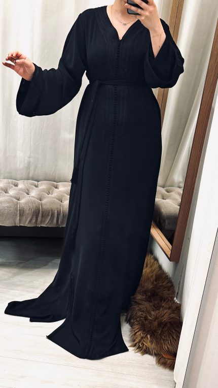 SAPHIR CAFTAN,jabador KAFTAN, CAFTAN, TAKCHITA, TEKCHITA, femme, veste femme, jabador femme, tunique diamantine, DIAMANTINE, DJELLABA femme , COMBINAISON FEMME, Gandoura femme,gandoura diamantine, diamantine, diamantine lyon, boutique diamantine lyon, TENUE femme BELDI, kmiss,kaftan, caftan, djellaba, beldi, ramadan, TUNIQUE FEMME, CAP FEMME, SAPHIR CAFTANE LYON