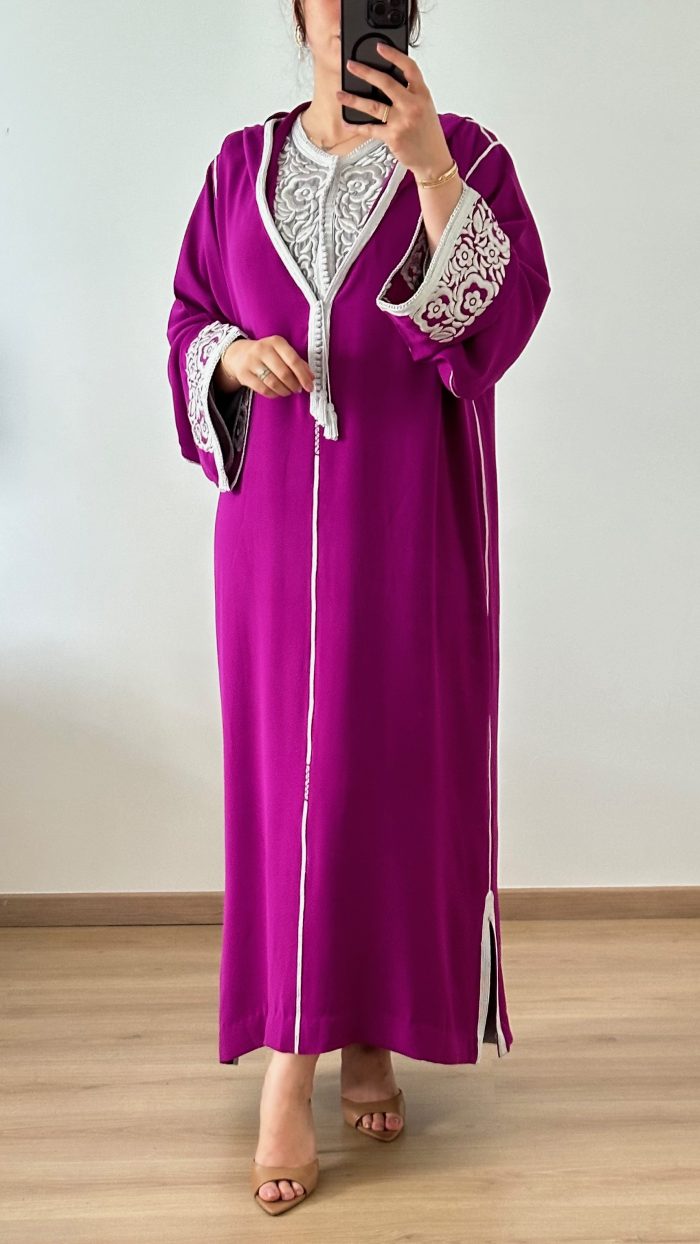 SAPHIR CAFTAN,DJELLABA KMISS DEUX Pièces jabador KAFTAN, CAFTAN, TAKCHITA, TEKCHITA, femme, veste femme, jabador femme, tunique diamantine, DIAMANTINE, DJELLABA femme , COMBINAISON FEMME, Gandoura femme,gandoura diamantine, diamantine, diamantine lyon, boutique diamantine lyon, TENUE femme BELDI, kmiss,kaftan, caftan, djellaba, beldi, ramadan, TUNIQUE FEMME, CAP FEMME, SAPHIR CAFTANE LYON