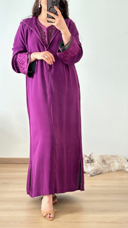 SAPHIR CAFTAN,DJELLABA KMISS DEUX Pièces jabador KAFTAN, CAFTAN, TAKCHITA, TEKCHITA, femme, veste femme, jabador femme, tunique diamantine, DIAMANTINE, DJELLABA femme , COMBINAISON FEMME, Gandoura femme,gandoura diamantine, diamantine, diamantine lyon, boutique diamantine lyon, TENUE femme BELDI, kmiss,kaftan, caftan, djellaba, beldi, ramadan, TUNIQUE FEMME, CAP FEMME, SAPHIR CAFTANE LYON