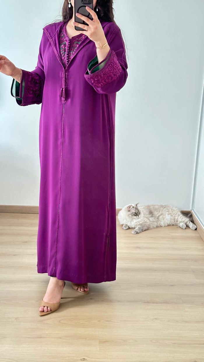 SAPHIR CAFTAN,DJELLABA KMISS DEUX Pièces jabador KAFTAN, CAFTAN, TAKCHITA, TEKCHITA, femme, veste femme, jabador femme, tunique diamantine, DIAMANTINE, DJELLABA femme , COMBINAISON FEMME, Gandoura femme,gandoura diamantine, diamantine, diamantine lyon, boutique diamantine lyon, TENUE femme BELDI, kmiss,kaftan, caftan, djellaba, beldi, ramadan, TUNIQUE FEMME, CAP FEMME, SAPHIR CAFTANE LYON