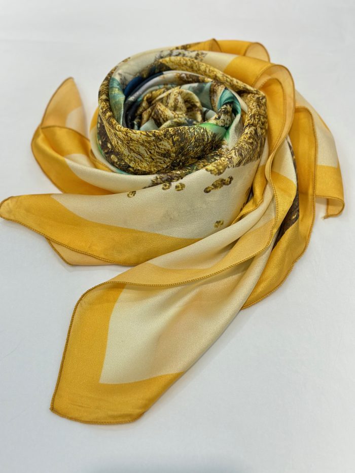 FOULARD 100% SOIE, saphir caftan, châle, châle fibre de soie, digispun,diamantine, hijab, diamantine france, châle uni, châle crêpe uni, châle soie uni, châle soie imprimé, châle crêpe imprimé, hijab, hijabi