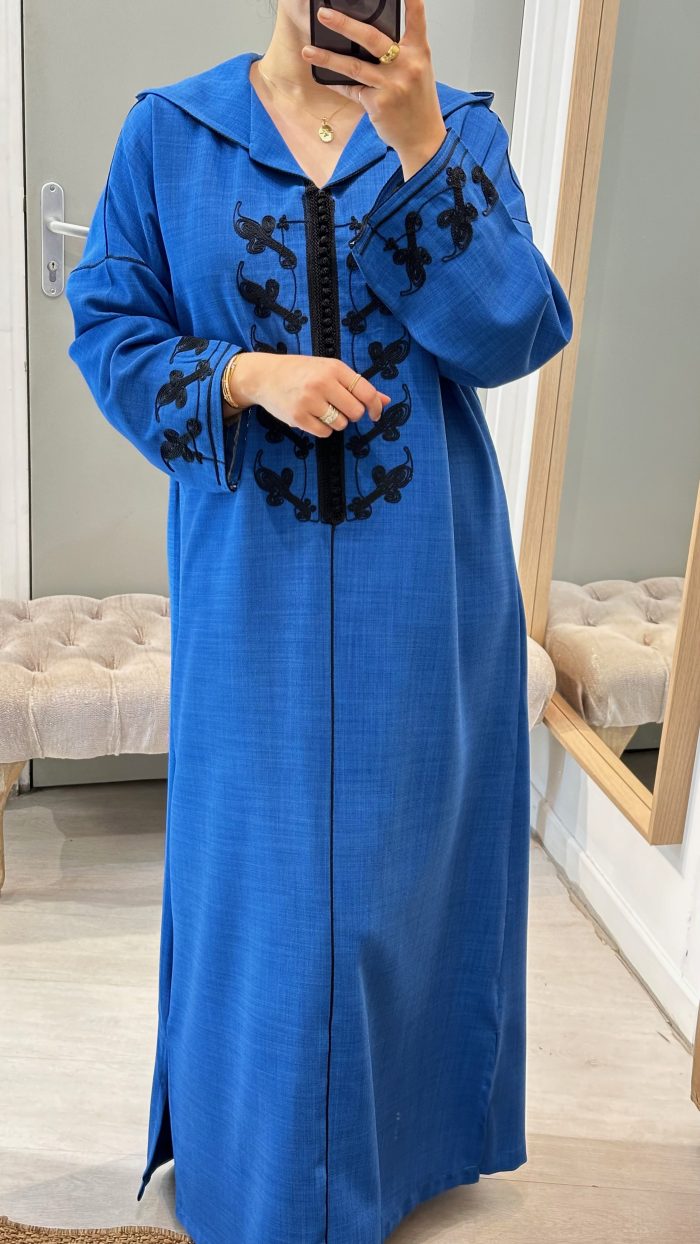 SAPHIR CAFTAN,DJELLABA KMISS DEUX Pièces jabador KAFTAN, CAFTAN, TAKCHITA, TEKCHITA, femme, veste femme, jabador femme, tunique diamantine, DIAMANTINE, DJELLABA femme , COMBINAISON FEMME, Gandoura femme,gandoura diamantine, diamantine, diamantine lyon, boutique diamantine lyon, TENUE femme BELDI, kmiss,kaftan, caftan, djellaba, beldi, ramadan, TUNIQUE FEMME, CAP FEMME, SAPHIR CAFTANE LYON