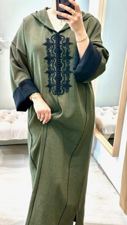 SAPHIR CAFTAN,DJELLABA KMISS DEUX Pièces jabador KAFTAN, CAFTAN, TAKCHITA, TEKCHITA, femme, veste femme, jabador femme, tunique diamantine, DIAMANTINE, DJELLABA femme , COMBINAISON FEMME, Gandoura femme,gandoura diamantine, diamantine, diamantine lyon, boutique diamantine lyon, TENUE femme BELDI, kmiss,kaftan, caftan, djellaba, beldi, ramadan, TUNIQUE FEMME, CAP FEMME, SAPHIR CAFTANE LYON