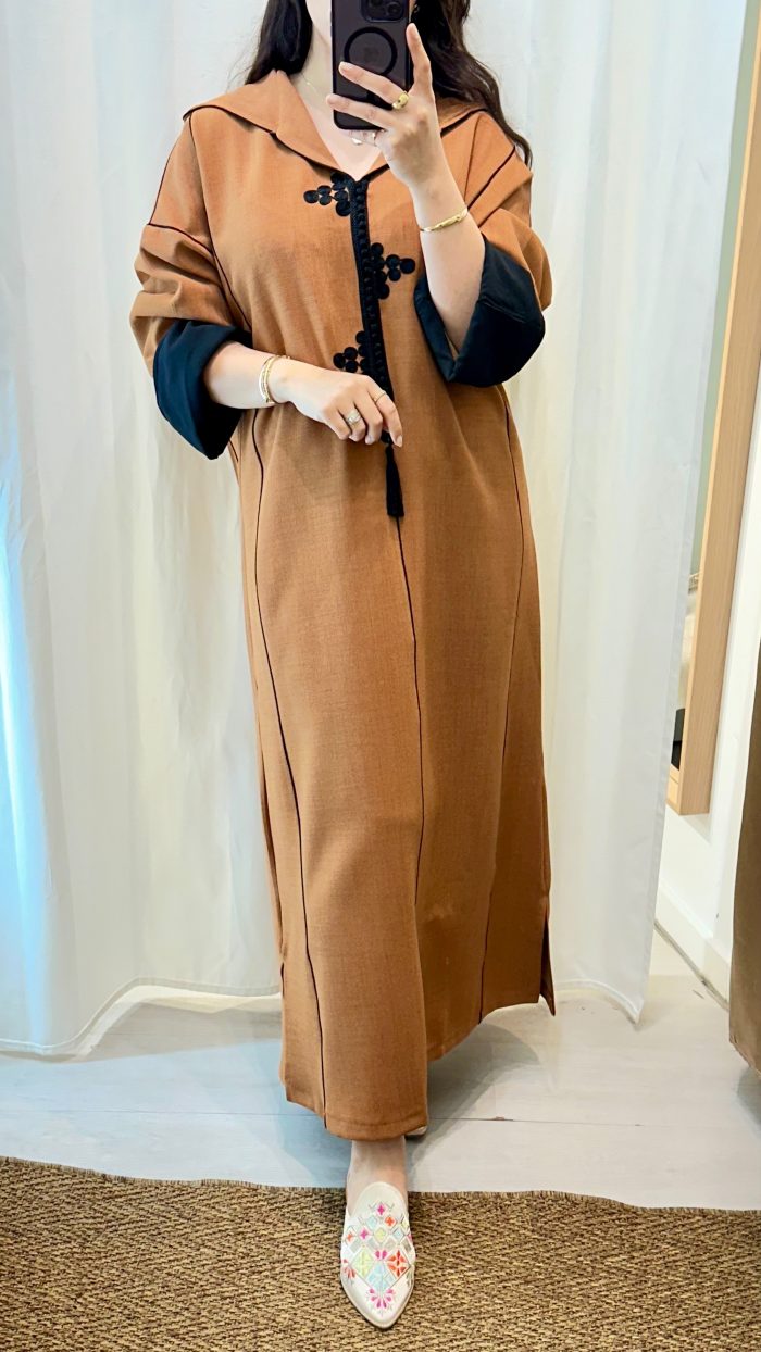 SAPHIR CAFTAN,DJELLABA KMISS DEUX Pièces jabador KAFTAN, CAFTAN, TAKCHITA, TEKCHITA, femme, veste femme, jabador femme, tunique diamantine, DIAMANTINE, DJELLABA femme , COMBINAISON FEMME, Gandoura femme,gandoura diamantine, diamantine, diamantine lyon, boutique diamantine lyon, TENUE femme BELDI, kmiss,kaftan, caftan, djellaba, beldi, ramadan, TUNIQUE FEMME, CAP FEMME, SAPHIR CAFTANE LYON