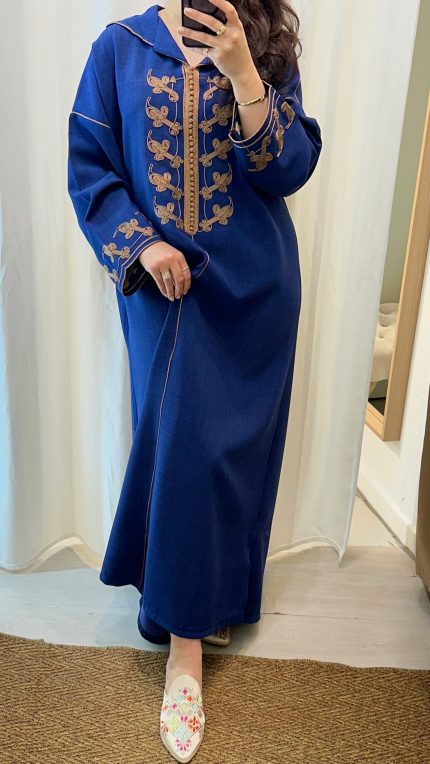 SAPHIR CAFTAN,DJELLABA KMISS DEUX Pièces jabador KAFTAN, CAFTAN, TAKCHITA, TEKCHITA, femme, veste femme, jabador femme, tunique diamantine, DIAMANTINE, DJELLABA femme , COMBINAISON FEMME, Gandoura femme,gandoura diamantine, diamantine, diamantine lyon, boutique diamantine lyon, TENUE femme BELDI, kmiss,kaftan, caftan, djellaba, beldi, ramadan, TUNIQUE FEMME, CAP FEMME, SAPHIR CAFTANE LYON